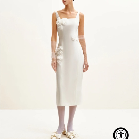 JW PEI Dresses & Skirts - JW PEI Cream Midi Dress with 3D Floral Appliqués